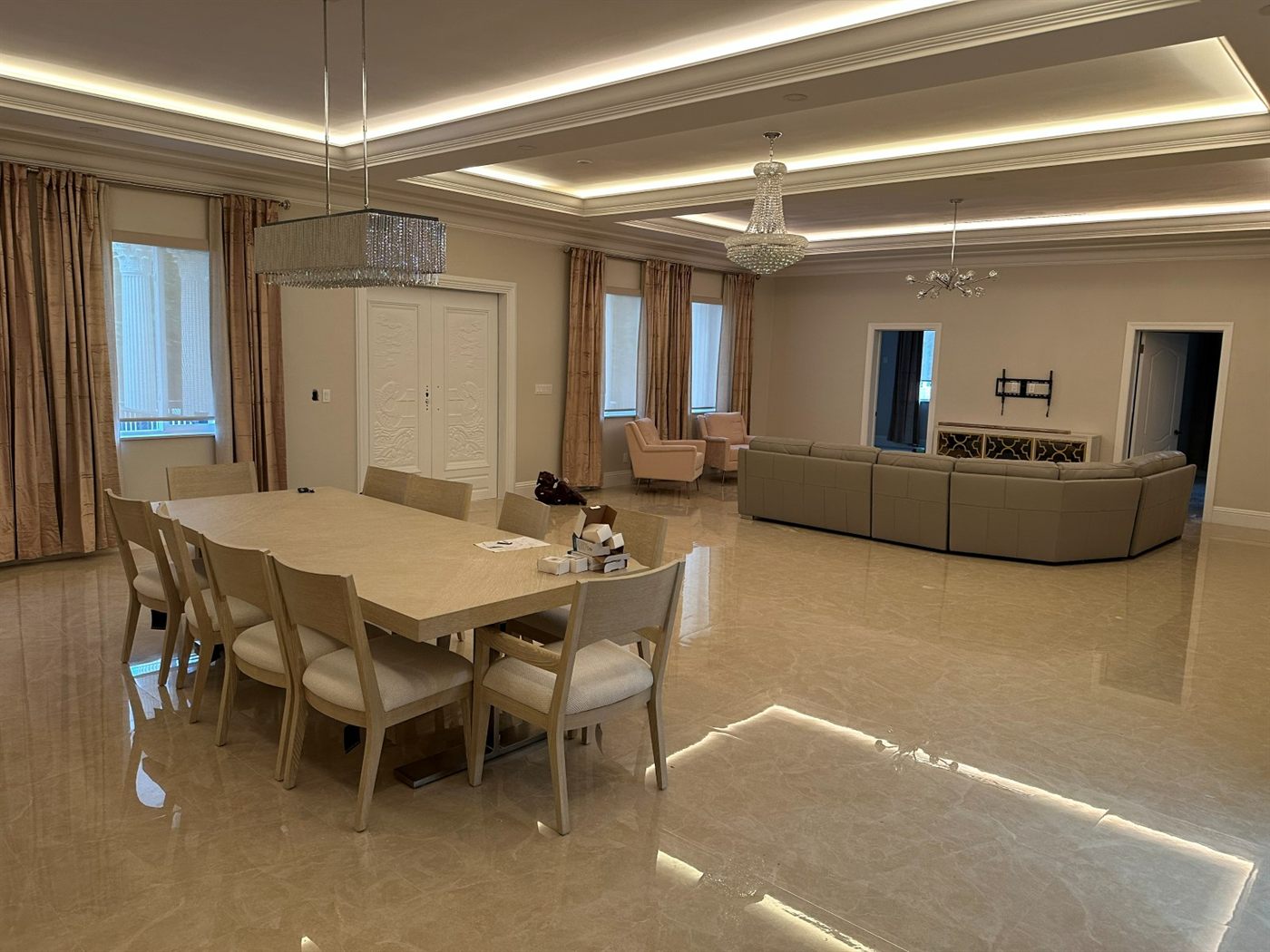 Finished great room at the Lake Cunningham residence